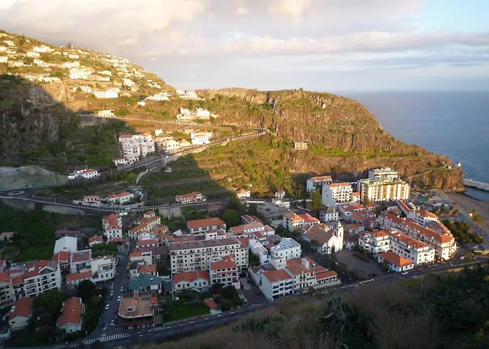 Brava - Location To Explore Madeira * Ribeira Brava
