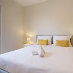 Brava 3-bed - Location & Free Parking