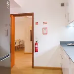 Brava 3-bed - Location & Free Parking *