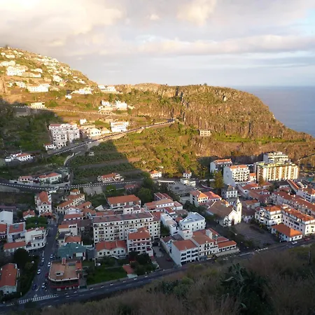 Brava 3-bed - Location & Free Parking * Ribeira Brava