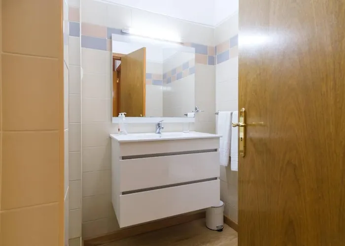 Brava 3-bed - Location & Free Parking Lägenhet *