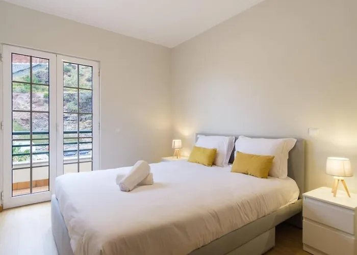 Brava 3-bed - Location & Free Parking Lägenhet *