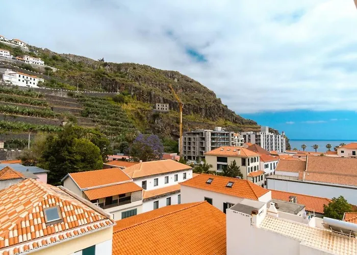 Brava - Location To Explore Madeira * Ribeira Brava